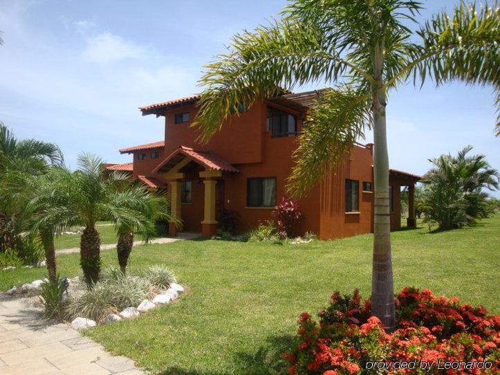 Hotel Iguanazul Playa Junquillal Exteriör bild